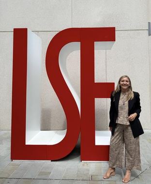 London School of Economics · Santander W50